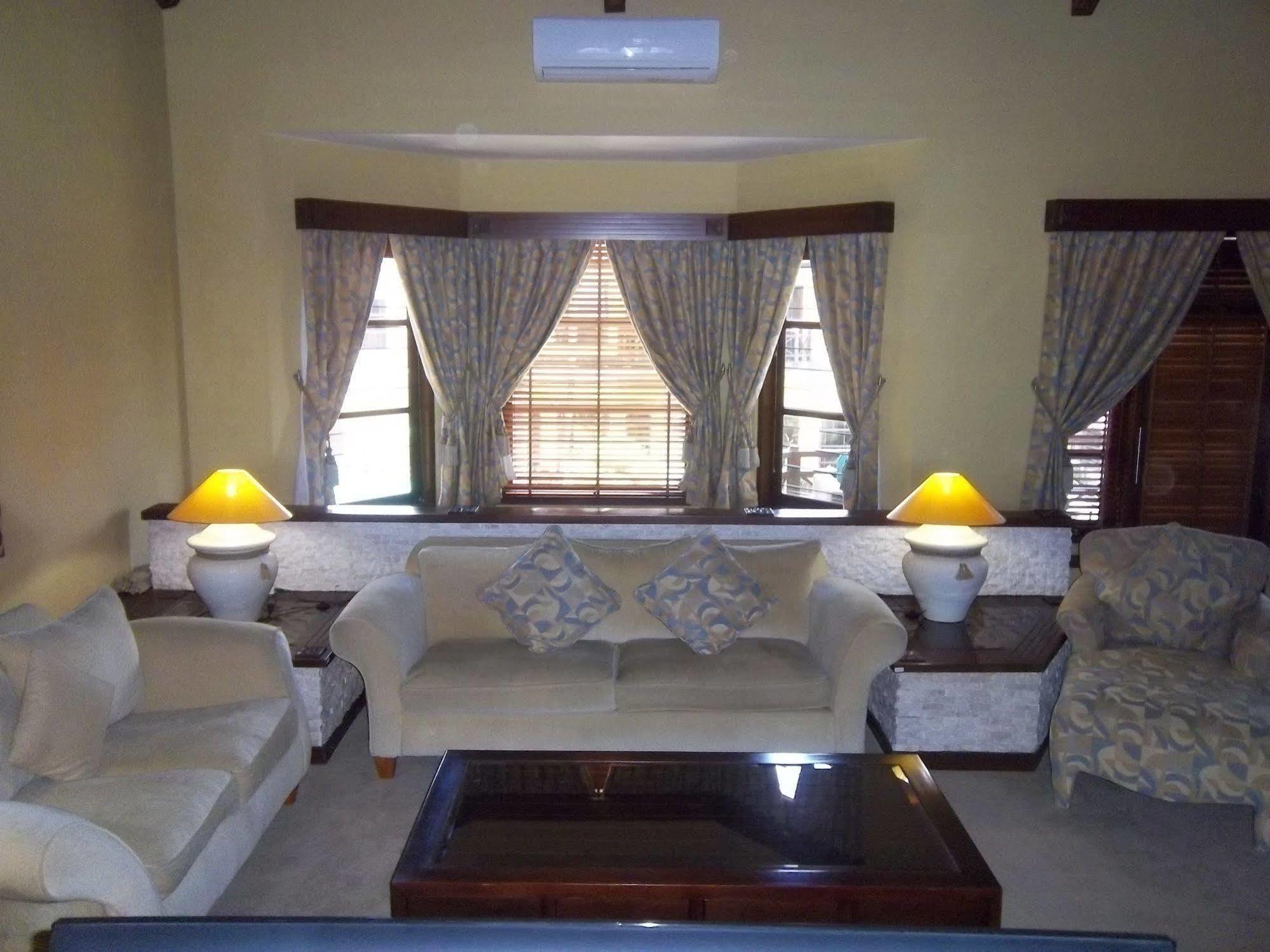 Apel Villa Sanur Exterior foto